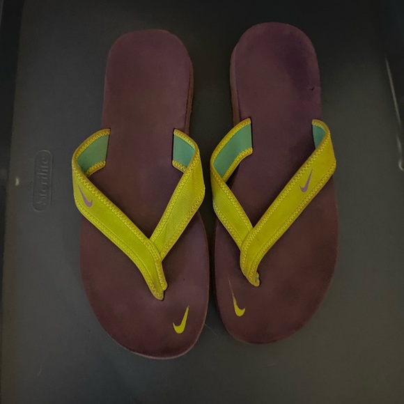 Nike| Women's Celso Flip Flop Sandals Size 9 SB3 - Picture 15 of 15